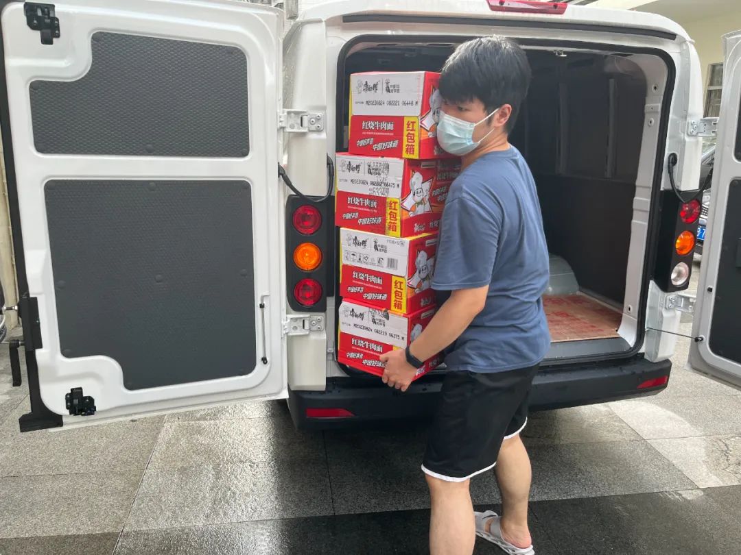 全力以赴，防洪防汛丨中裝建設(shè)積極支援防洪防汛一線